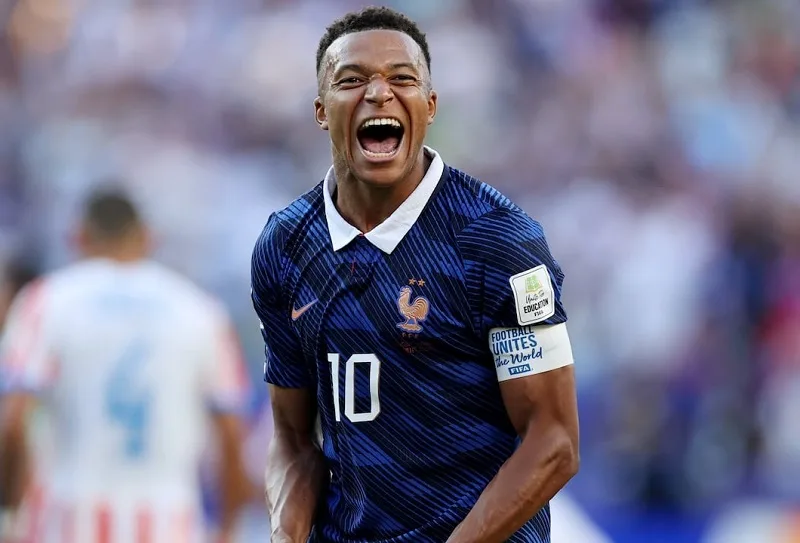 mbappe-so-ao-bao-nhieu