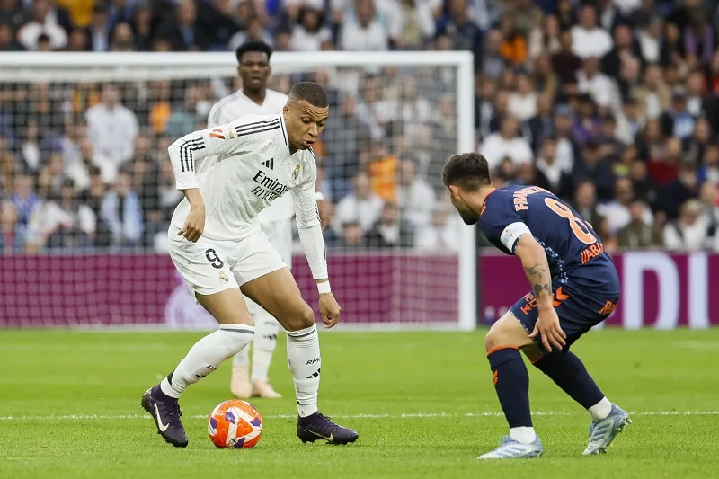 mbappe-so-ao-bao-nhieu